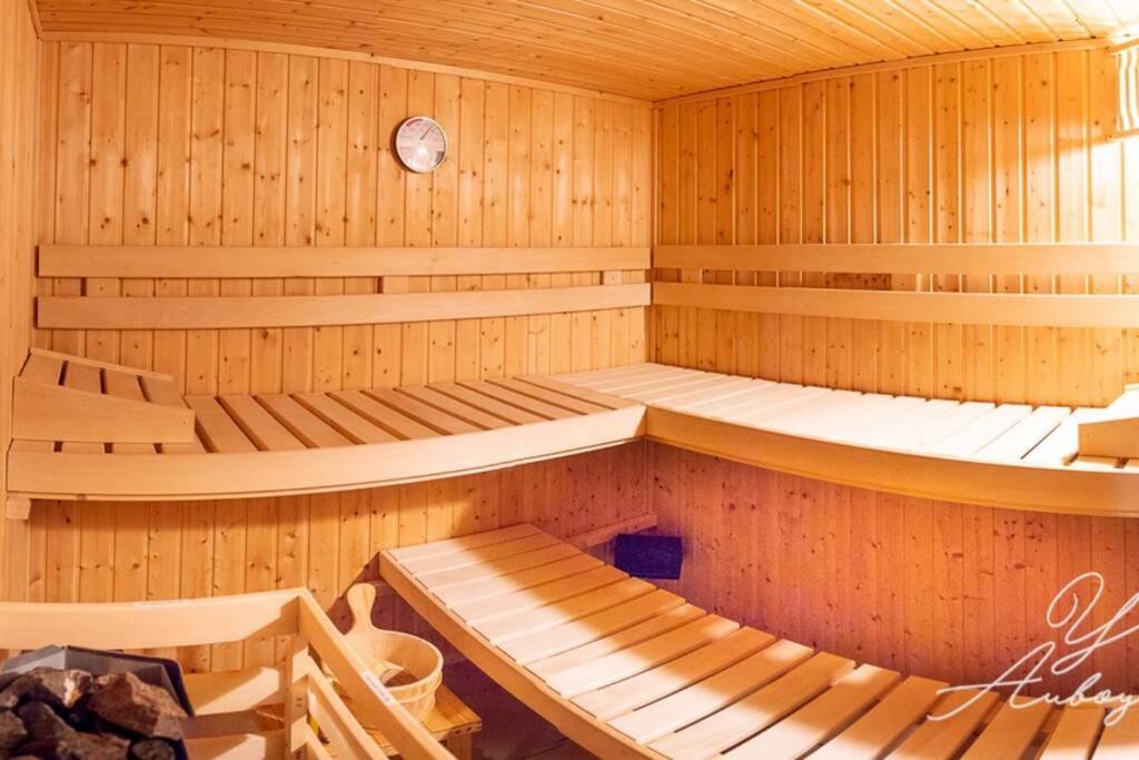 Chalet La Calougeotte, Jardin, Spa Et Sauna Prives Le Menil Exterior photo