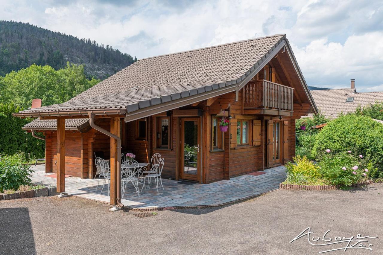 Chalet La Calougeotte, Jardin, Spa Et Sauna Prives Le Menil Exterior photo