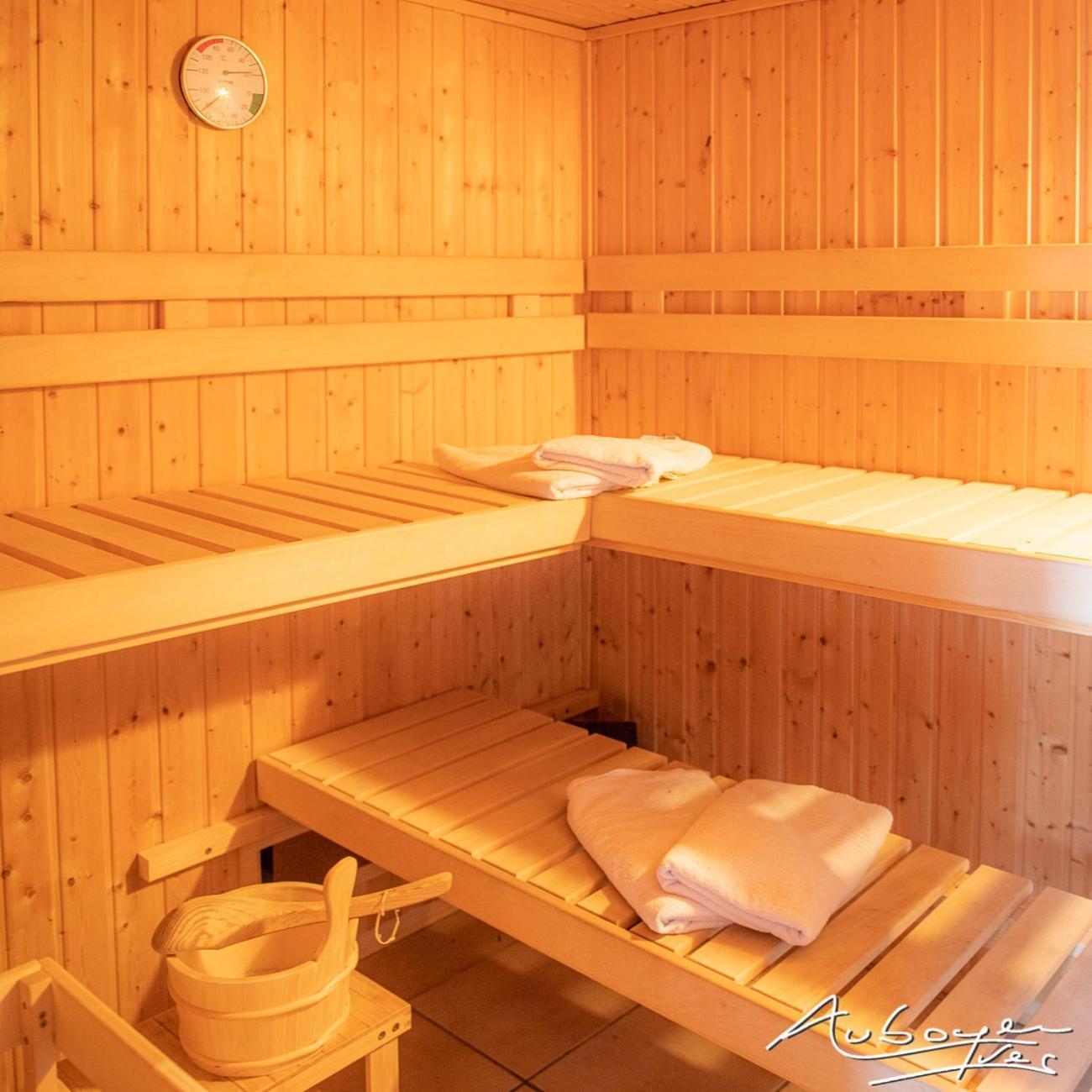 Chalet La Calougeotte, Jardin, Spa Et Sauna Prives Le Menil Exterior photo