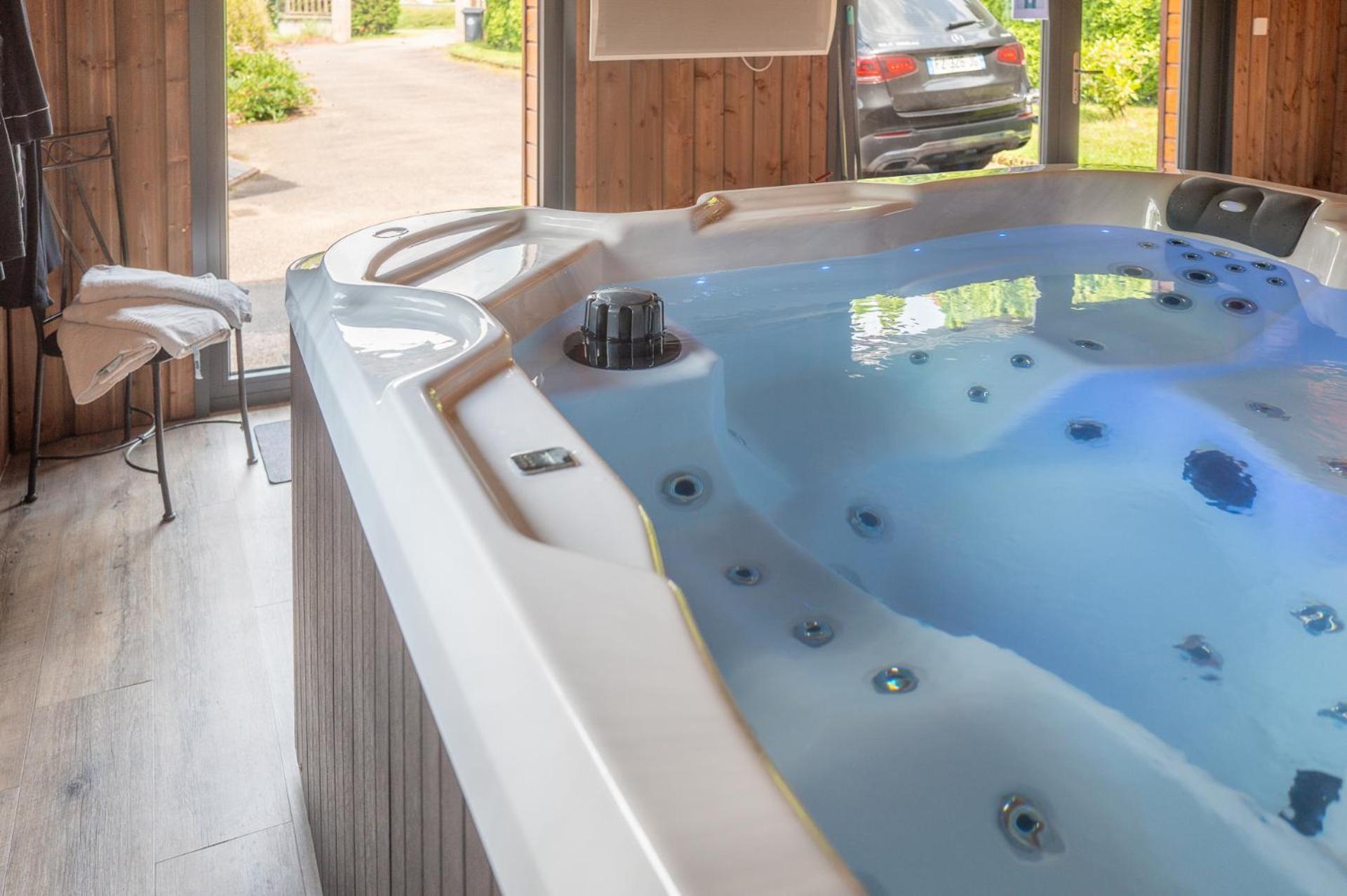 Chalet La Calougeotte, Jardin, Spa Et Sauna Prives Le Menil Exterior photo