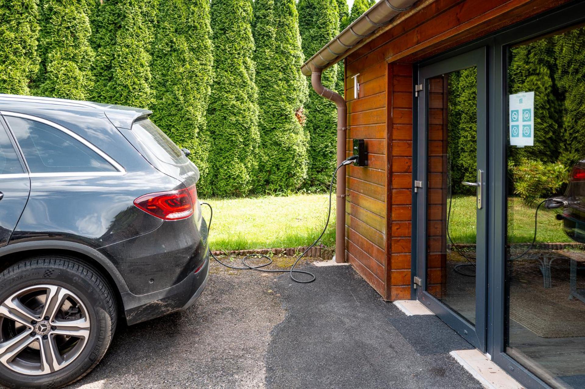 Chalet La Calougeotte, Jardin, Spa Et Sauna Prives Le Menil Exterior photo